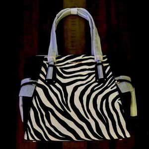 Michael Kors - BRAND NEW, purse: 14x12x6